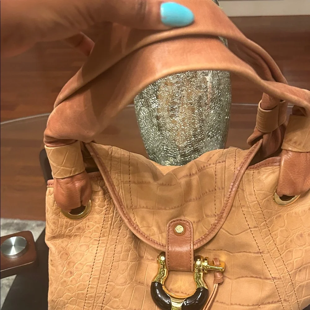 Elegant Tan Croc-Embossed leather Hobo Bag - Picture 5 of 13